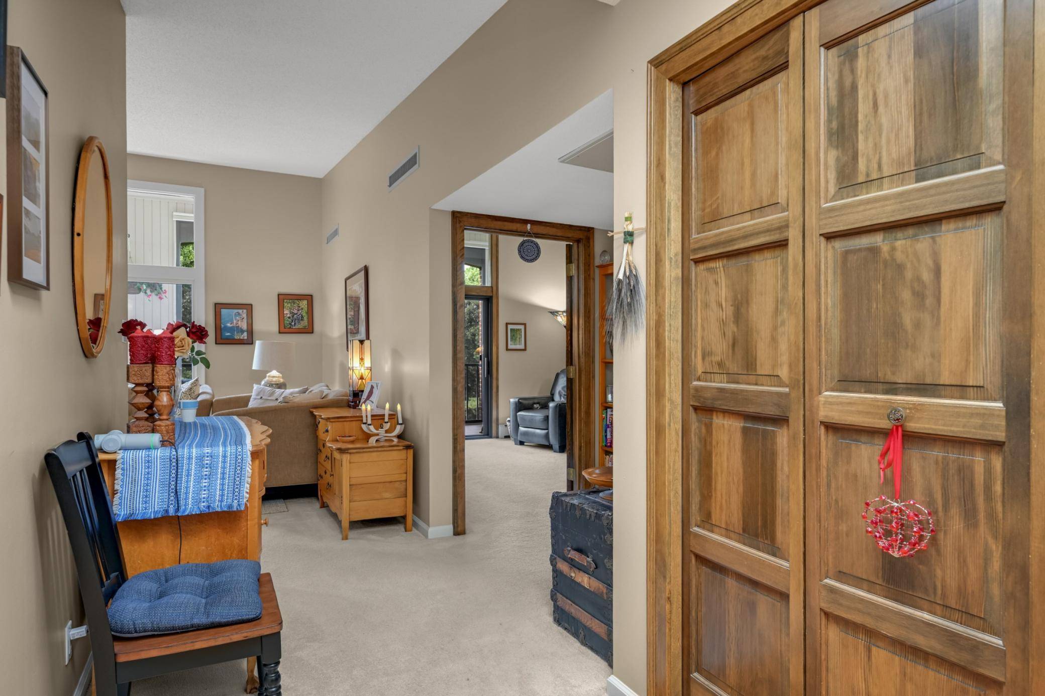 8400 Pennsylvania RD #320, Bloomington, MN 55438