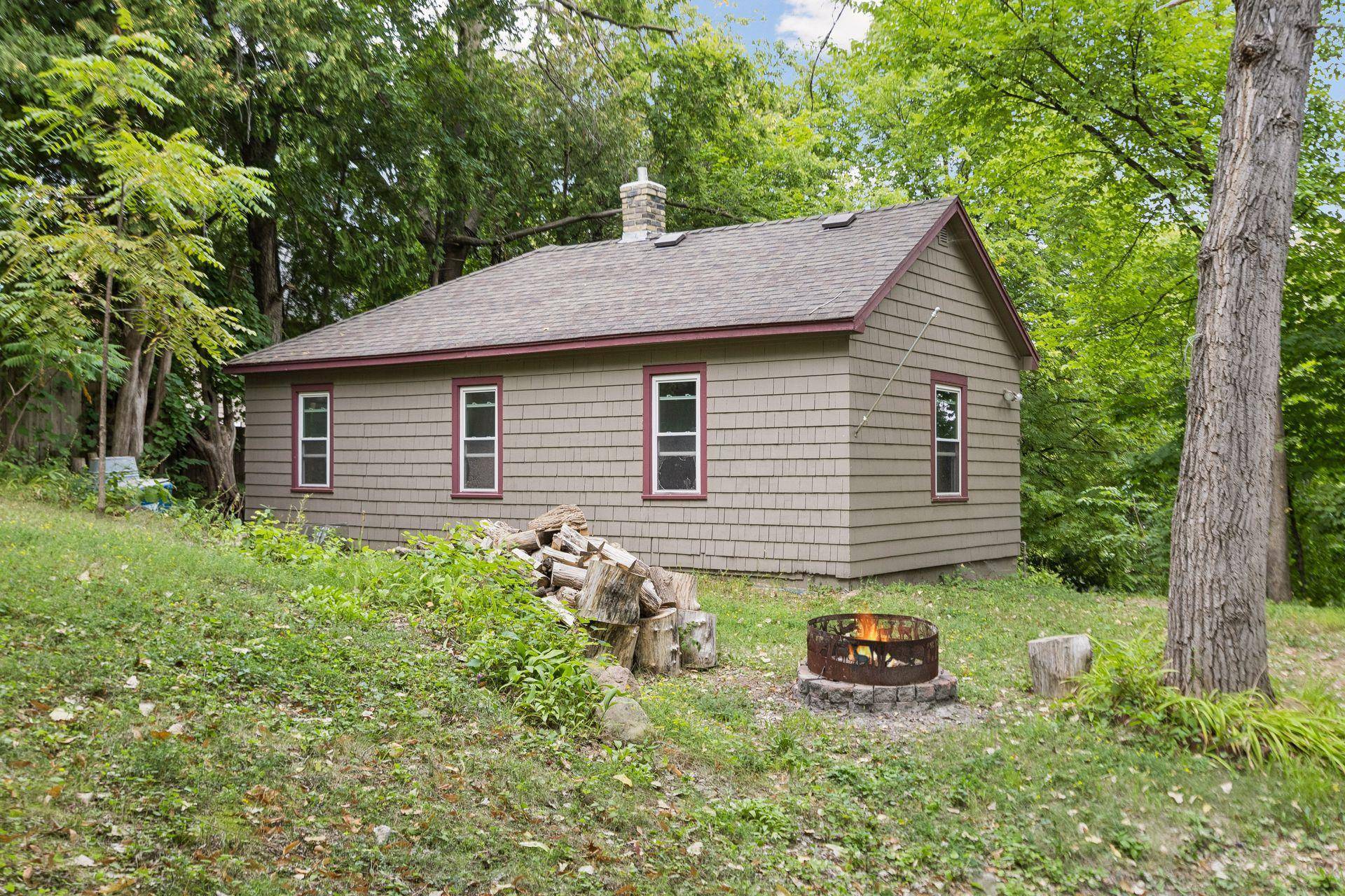 4519 & 4521 Manchester RD, Mound, MN 55364