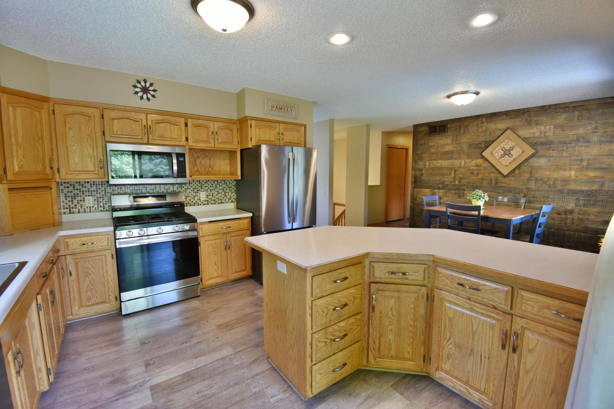 6319 Laurel RD, Saint Cloud, MN 56303