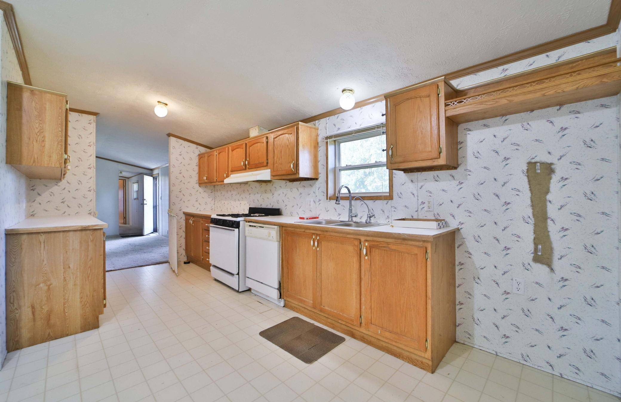 35 Ash ST, Flensburg, MN 56328