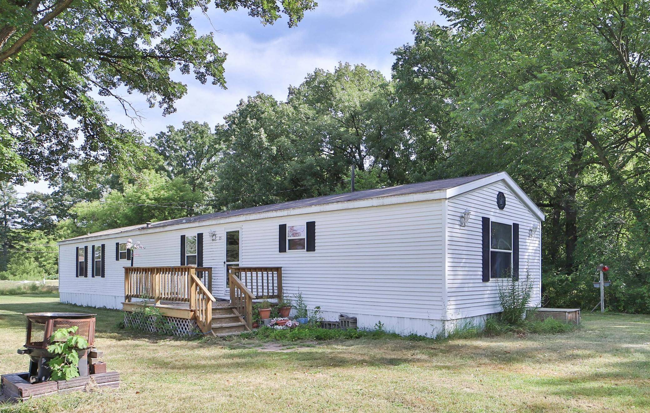 35 Ash ST, Flensburg, MN 56328