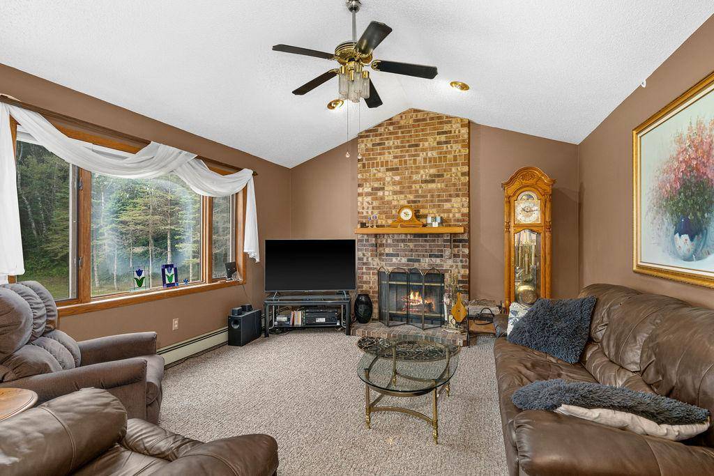 4859 Terrace CIR, Hermantown, MN 55811
