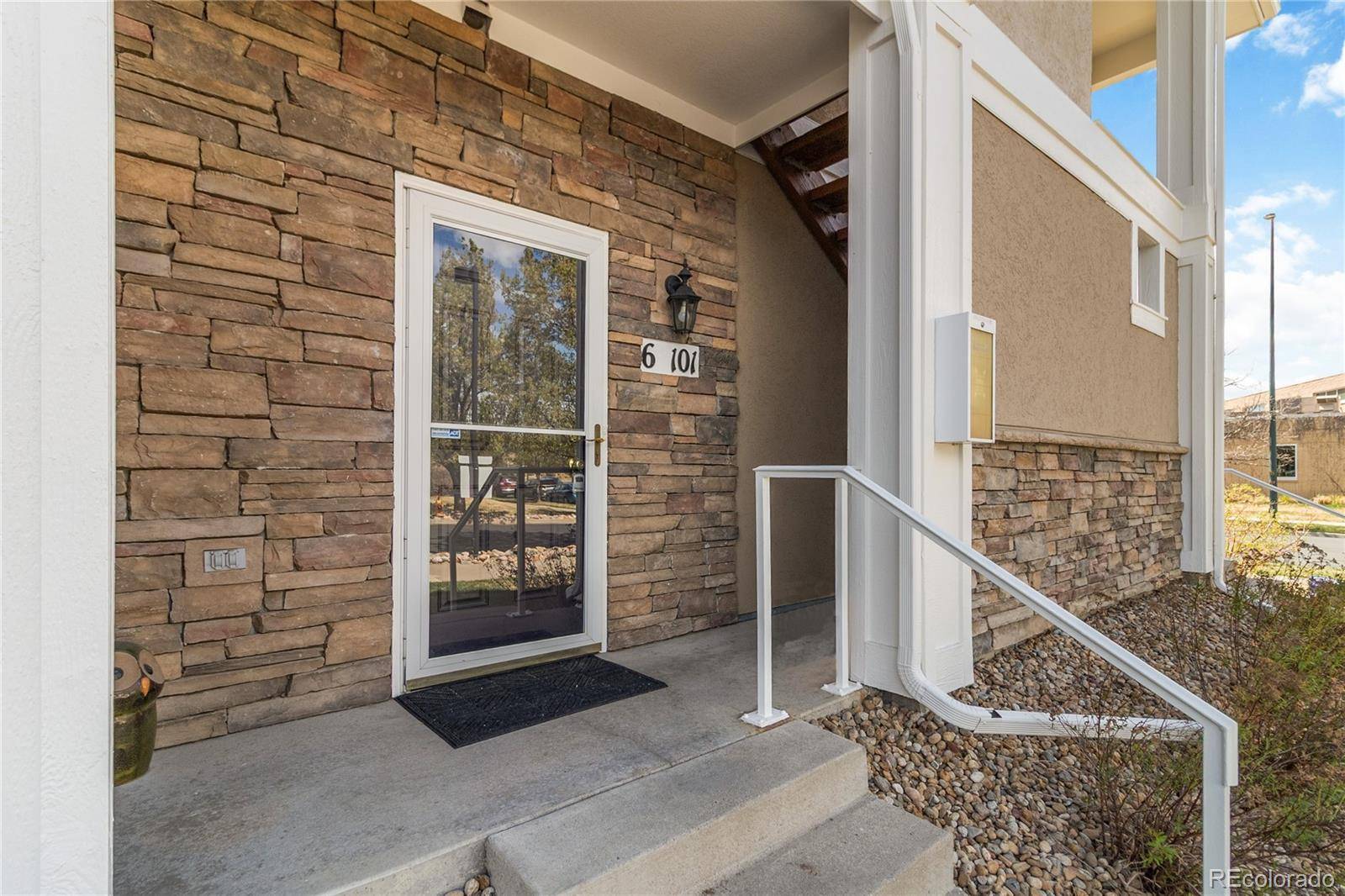 8200 E 8th AVE #6101, Denver, CO 80230