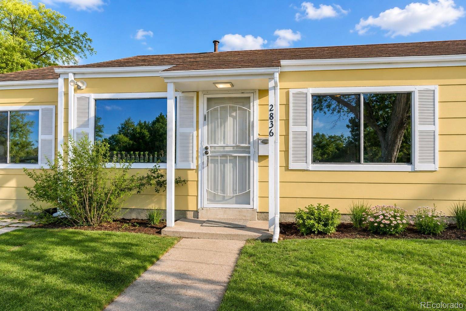 2836 S Grape WAY, Denver, CO 80222