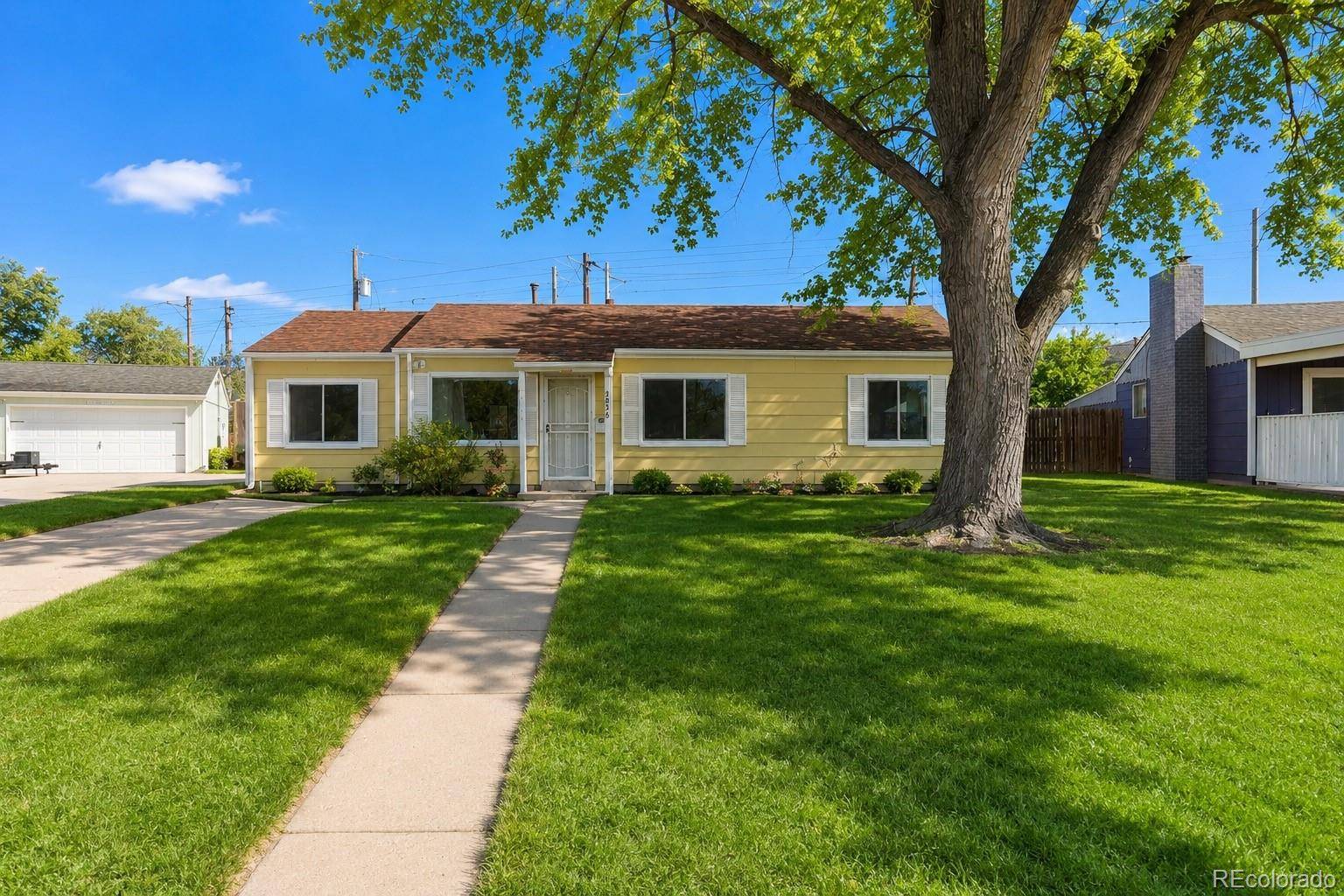 2836 S Grape WAY, Denver, CO 80222