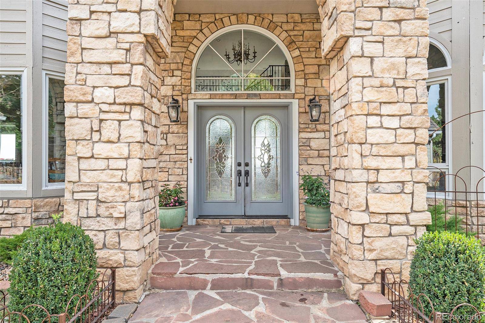 6387 Willow Springs DR, Morrison, CO 80465