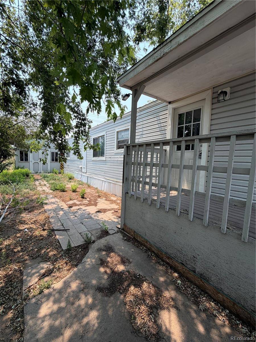 17430 E 15th PL, Aurora, CO 80011
