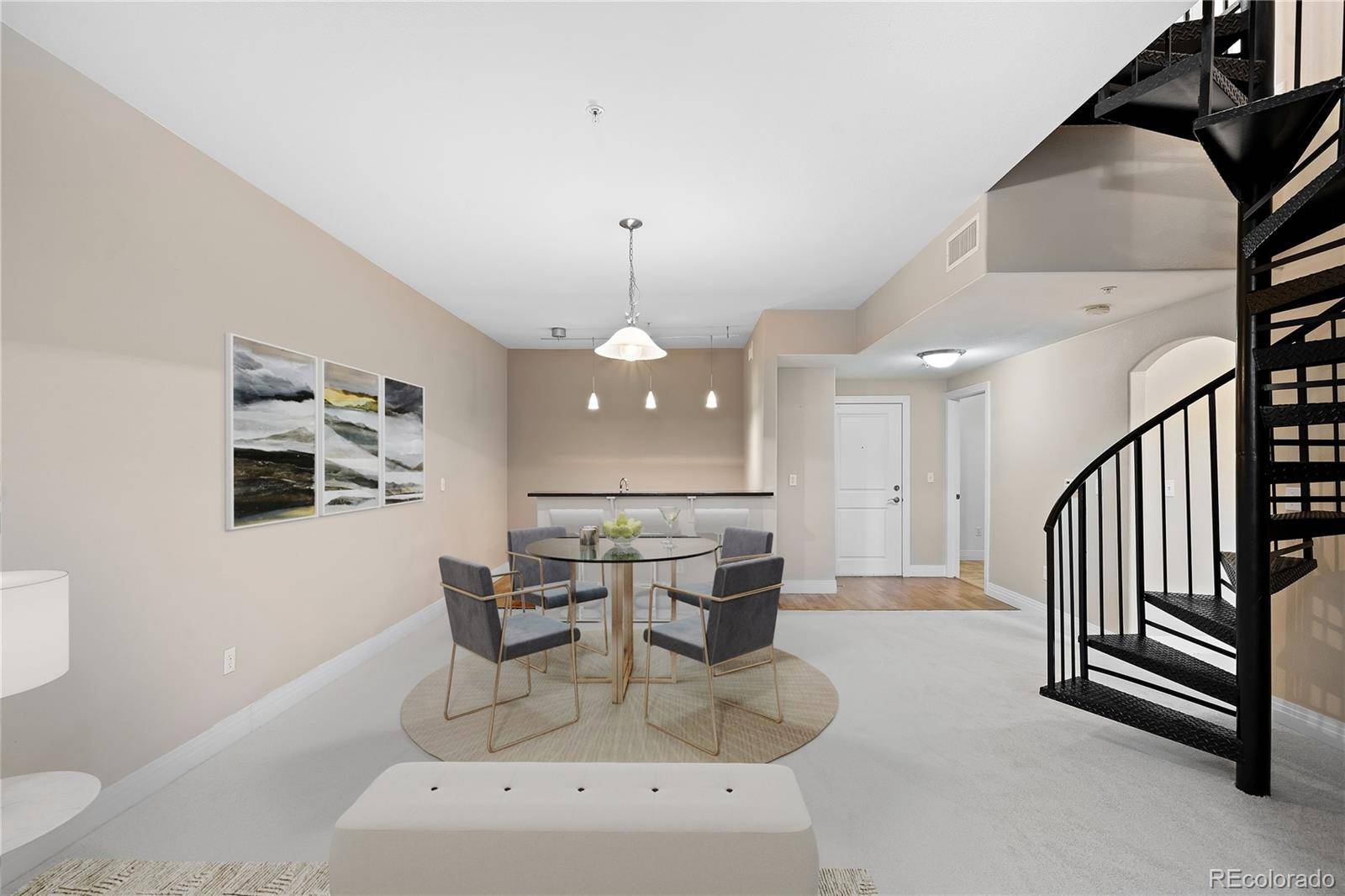 9019 E Panorama CIR #D211, Centennial, CO 80112