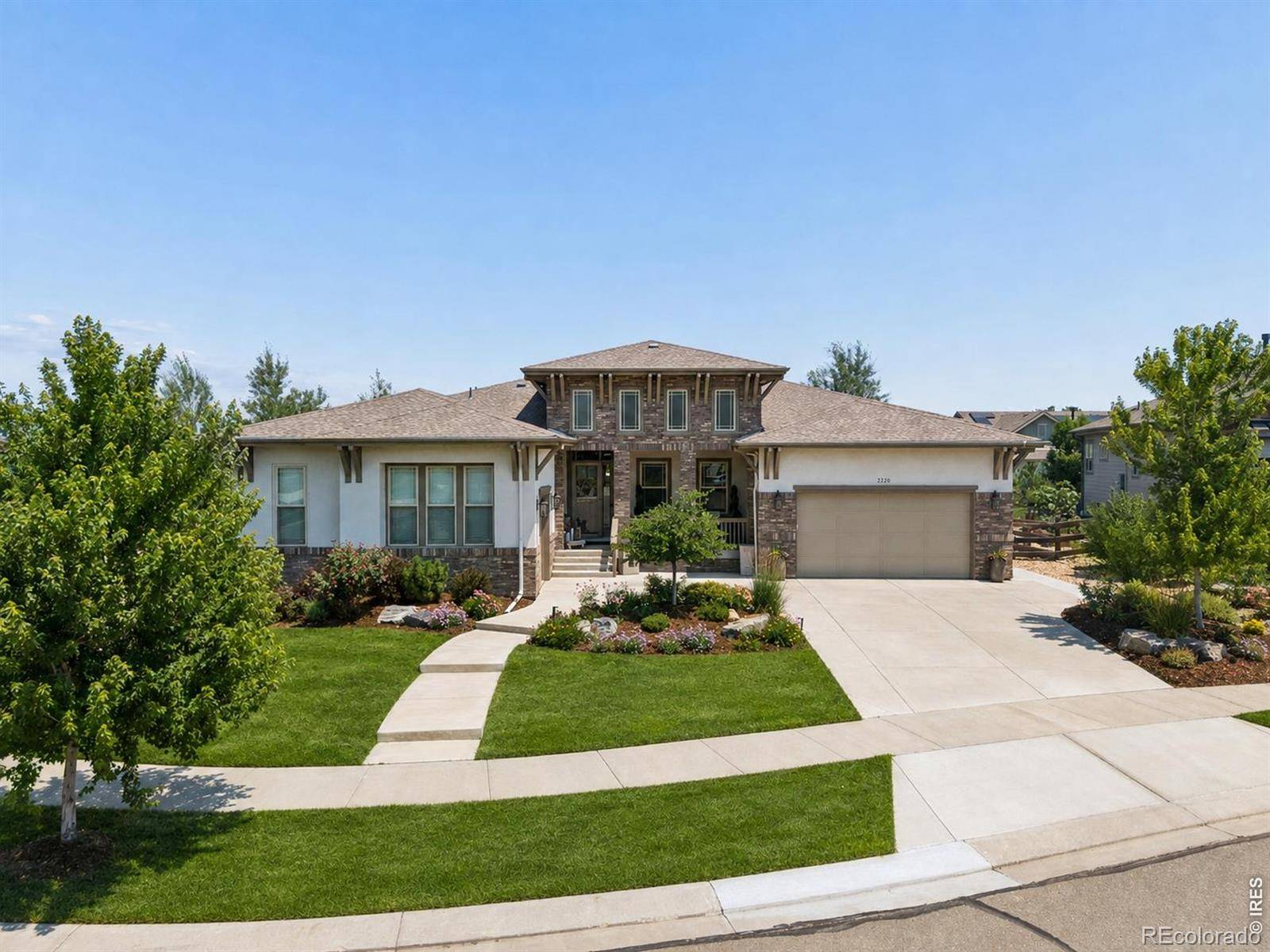 2220 Somerset CT, Longmont, CO 80503