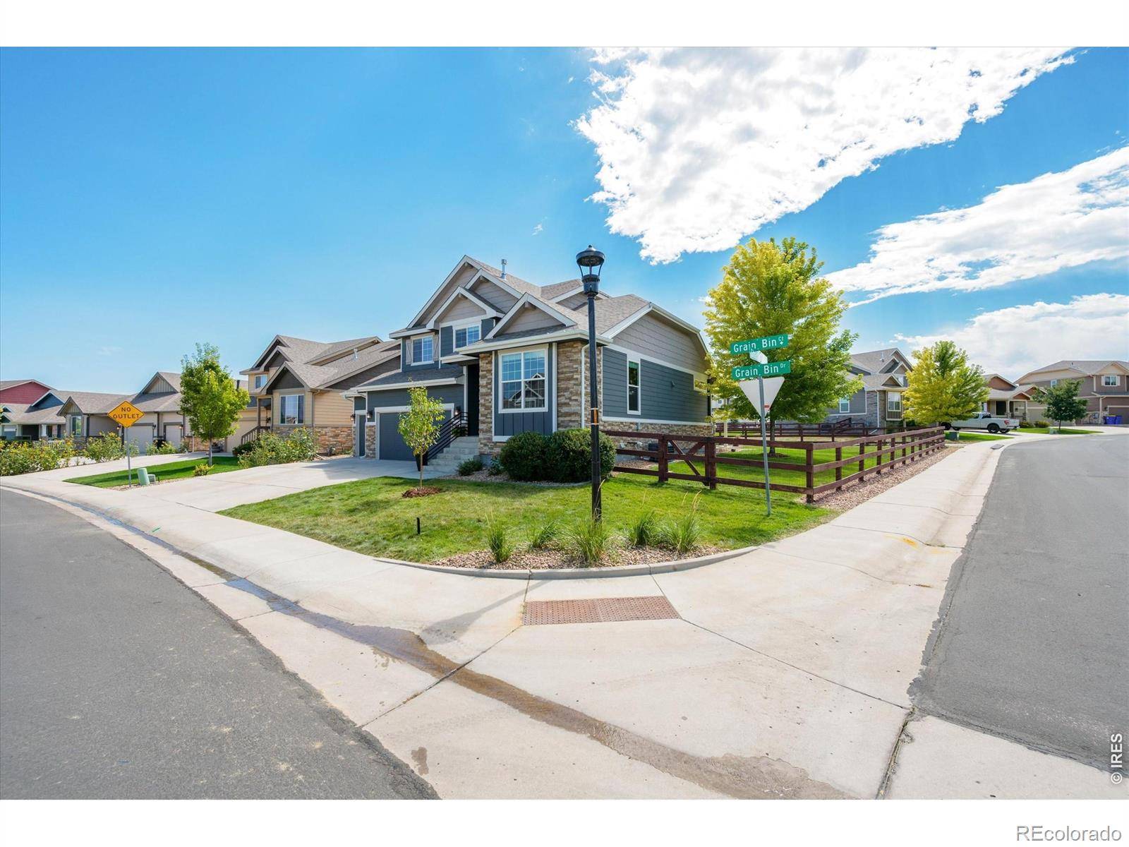 2172 Grain Bin CT, Windsor, CO 80550