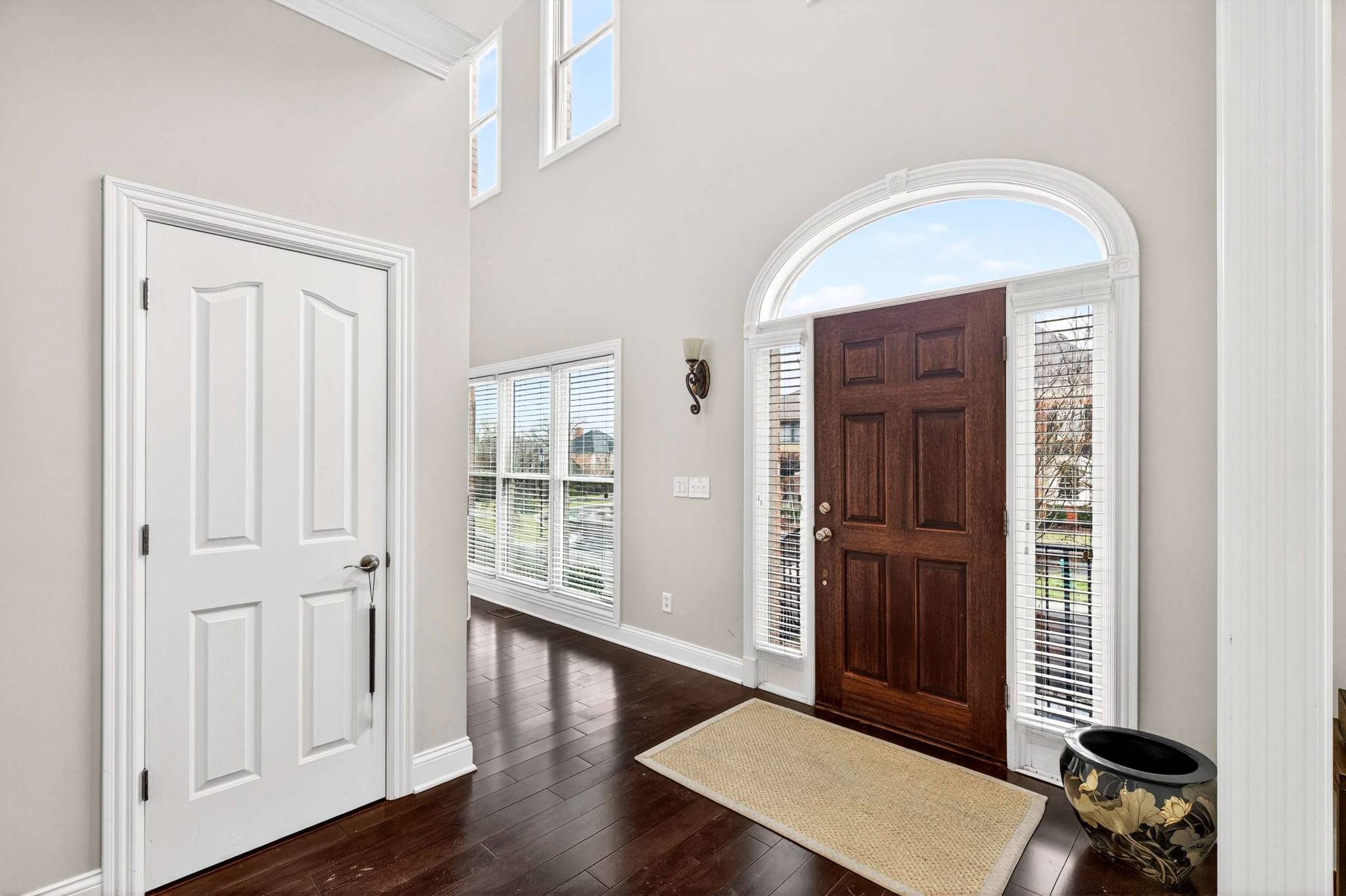 120 Abbottsford, Nashville, TN 37215