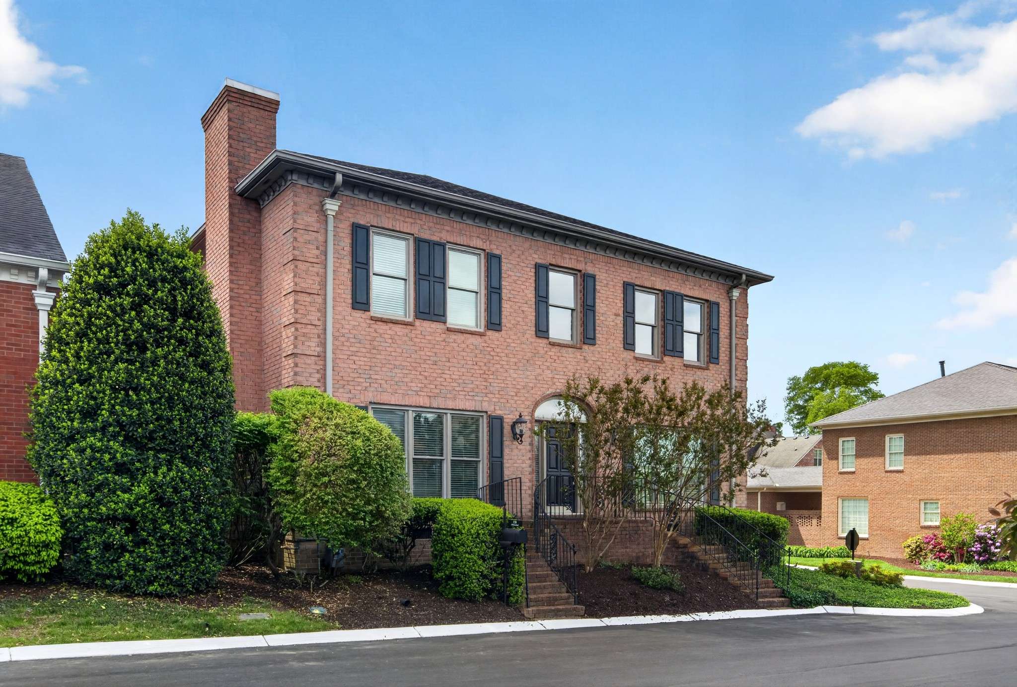 120 Abbottsford, Nashville, TN 37215