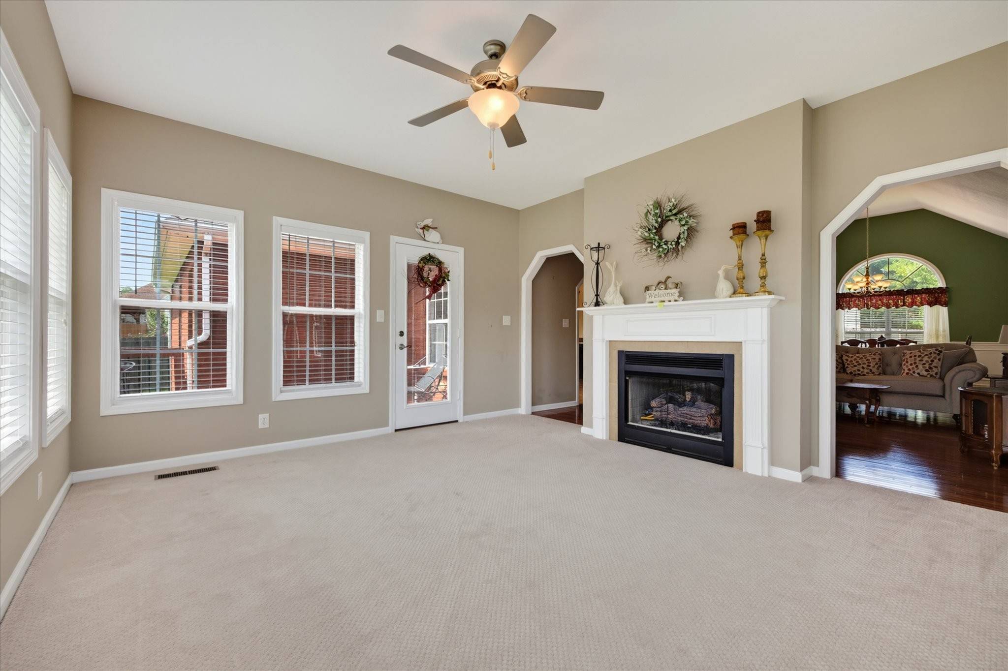 213 Cheshire Rd, Clarksville, TN 37043