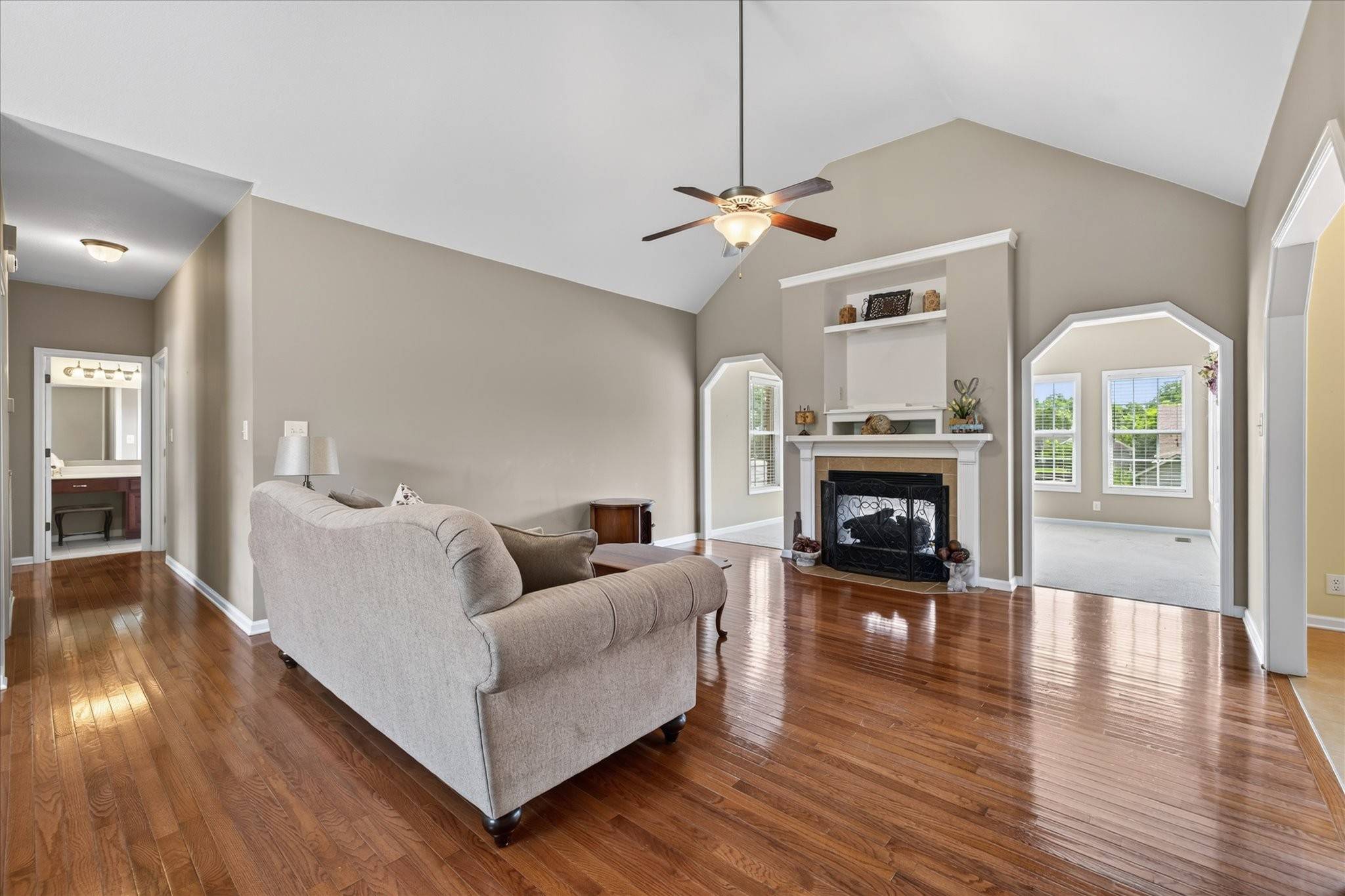 213 Cheshire Rd, Clarksville, TN 37043