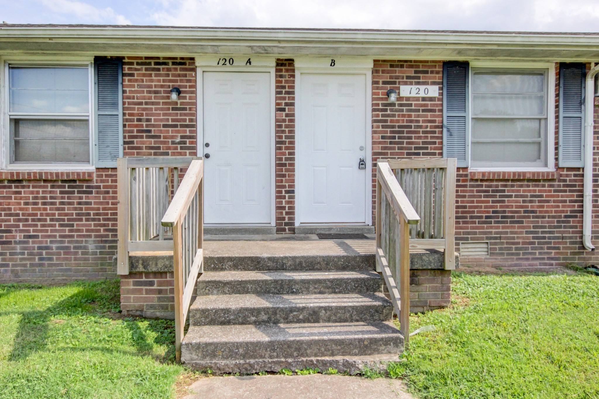 120 Tandy Dr #A, Clarksville, TN 37042