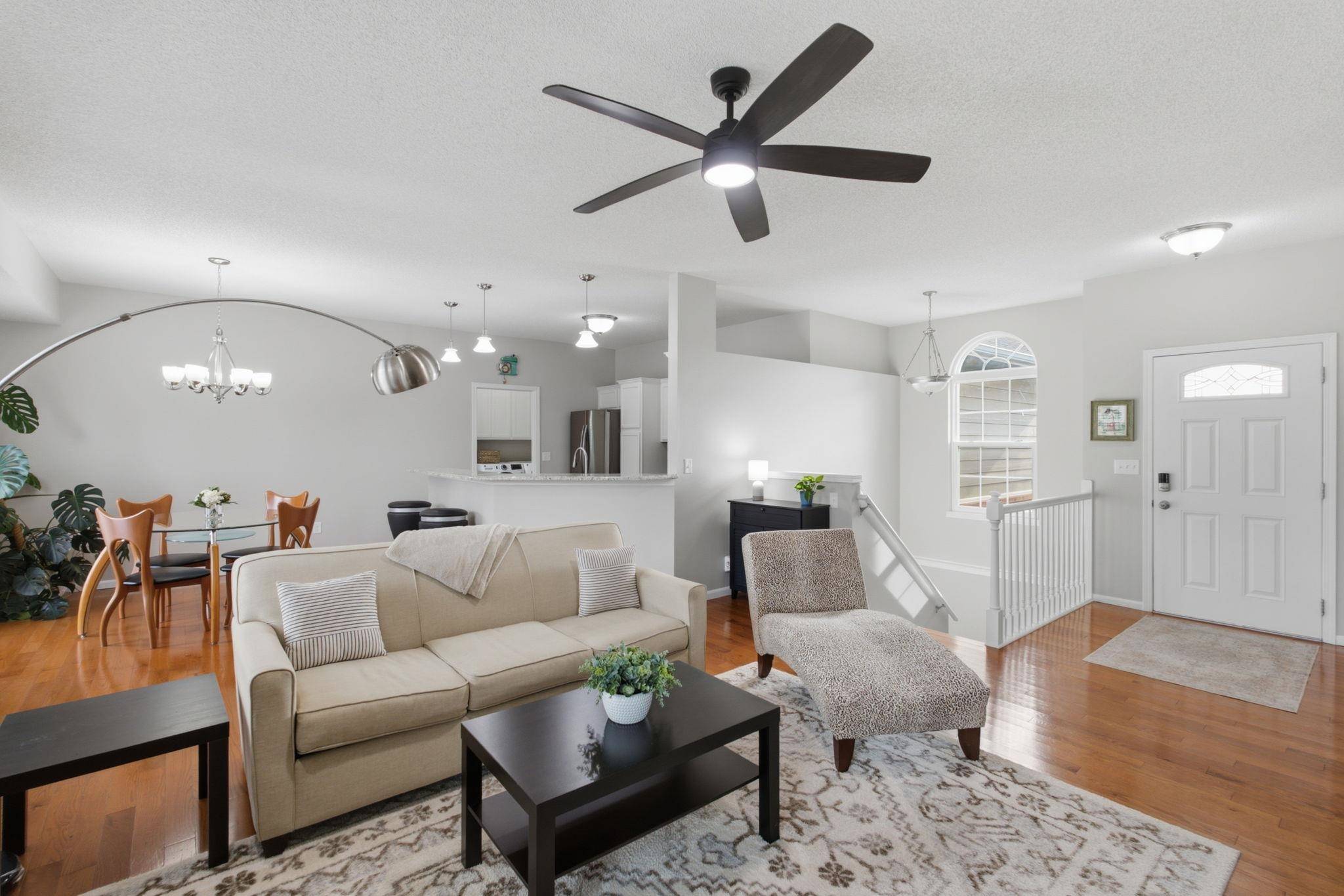 2231 N Burning Tree St, Wichita, KS 67228