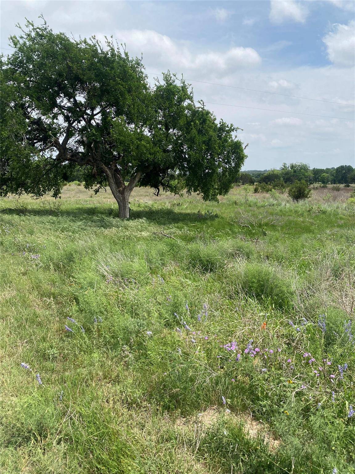 305 County Road RDS, Lampasas, TX 76550