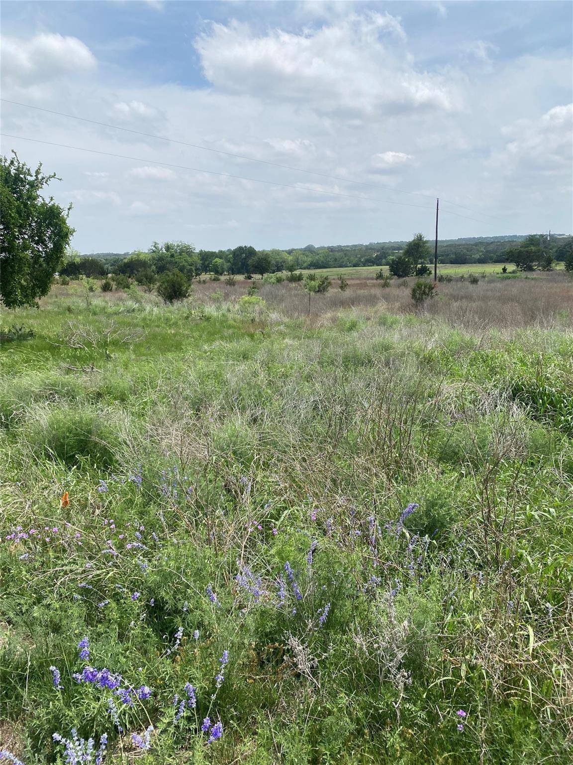 305 County Road RDS, Lampasas, TX 76550
