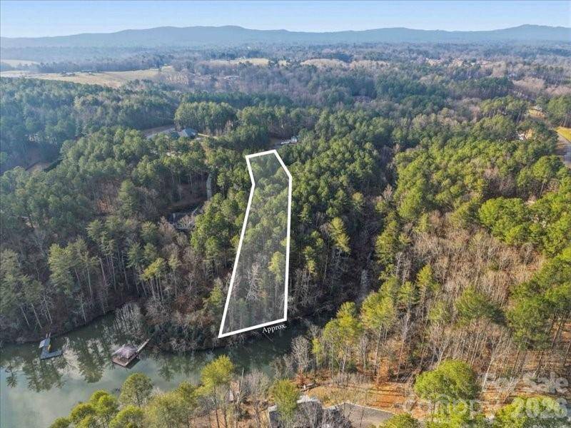 108 Rivercliff DR W, Connelly Springs, NC 28612