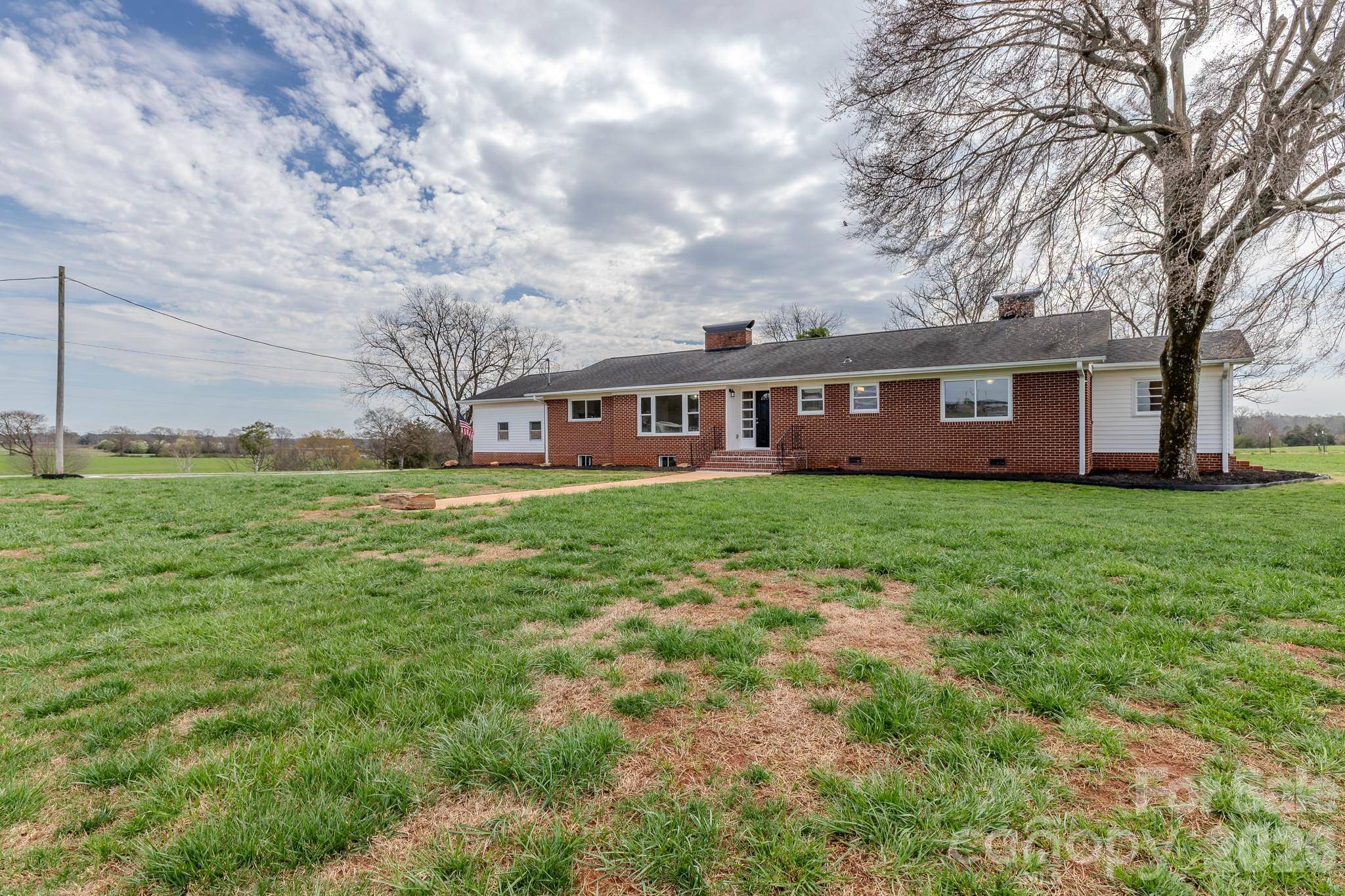 1217 Daniels RD, Lincolnton, NC 28092