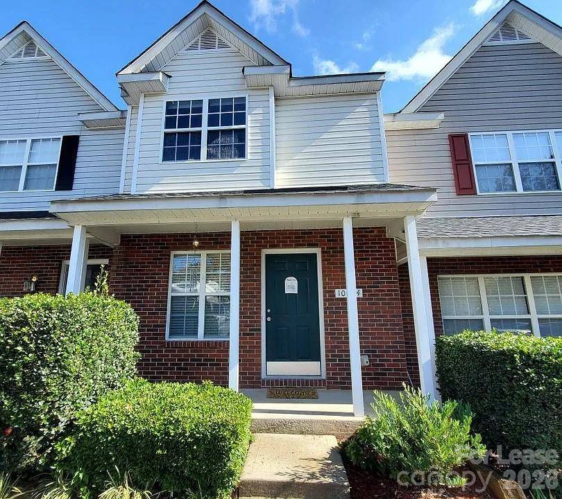 10034 Pergola View CT, Charlotte, NC 28213