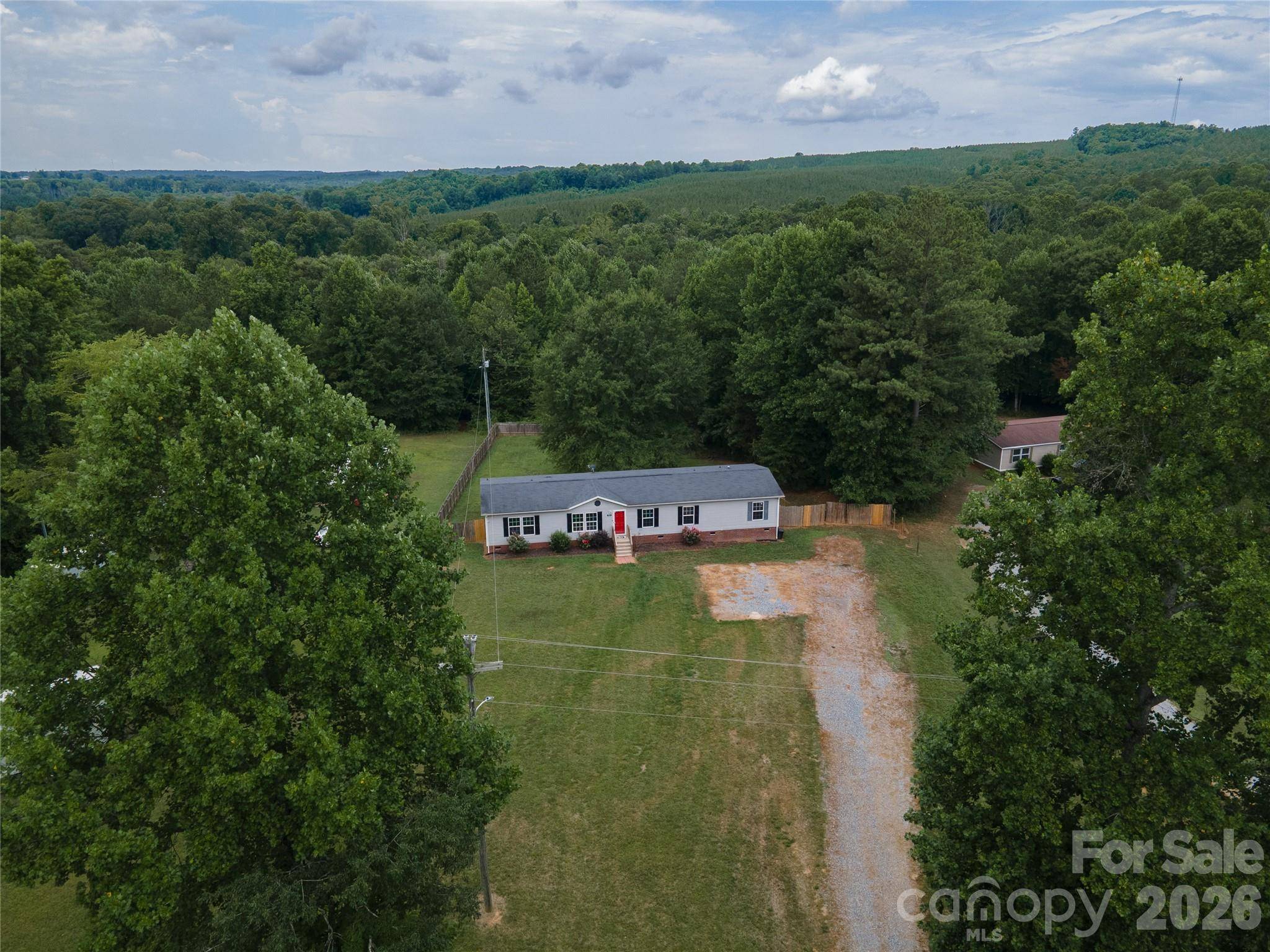 922 Lavender RD, Grover, NC 28073