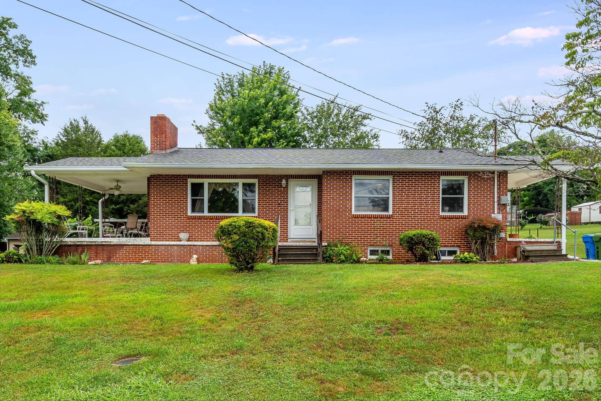 4 Brad ST, Asheville, NC 28803