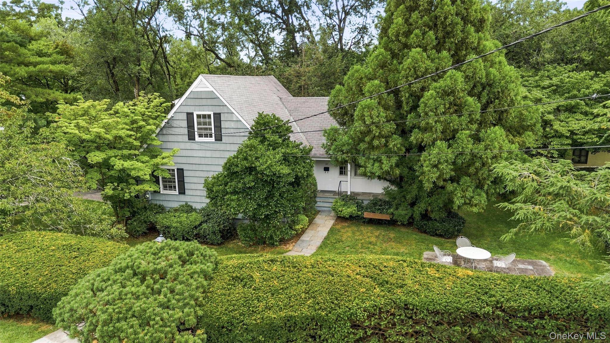 20 Bird PL, White Plains, NY 10605