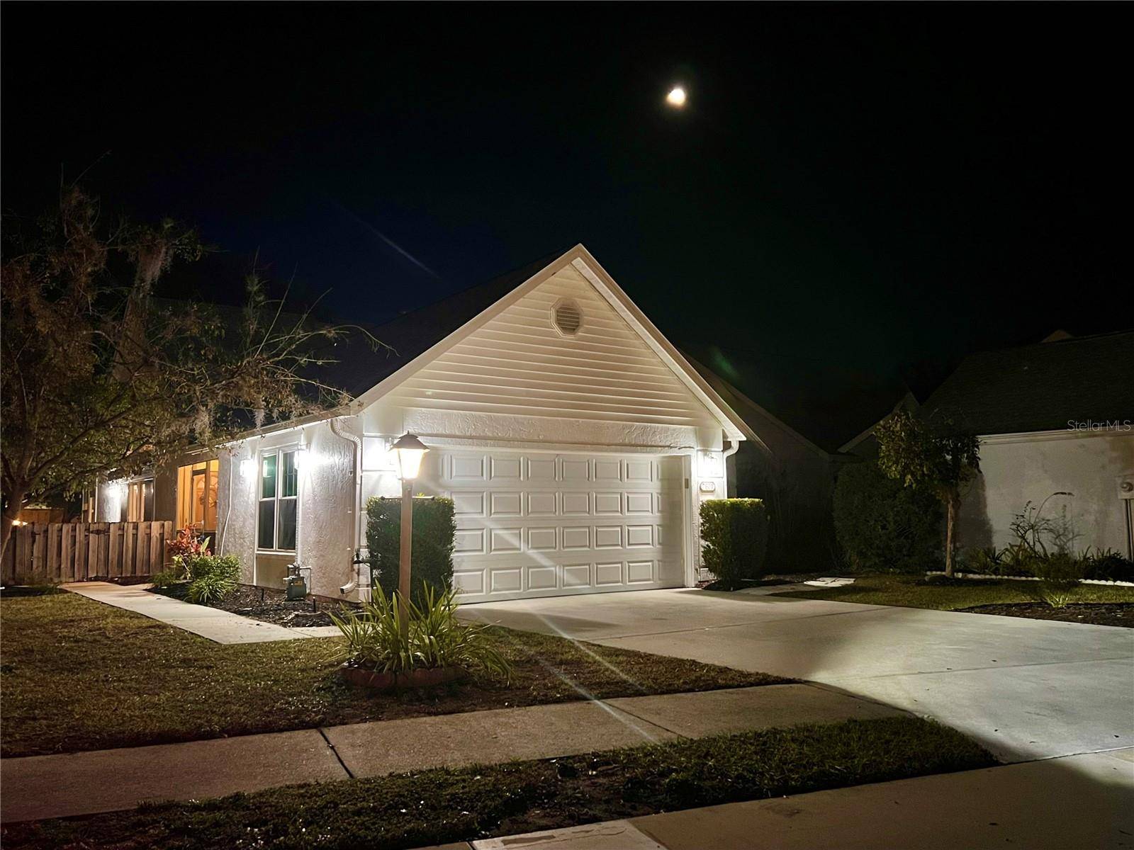 7801 ONTARIO STREET CIR, Sarasota, FL 34243