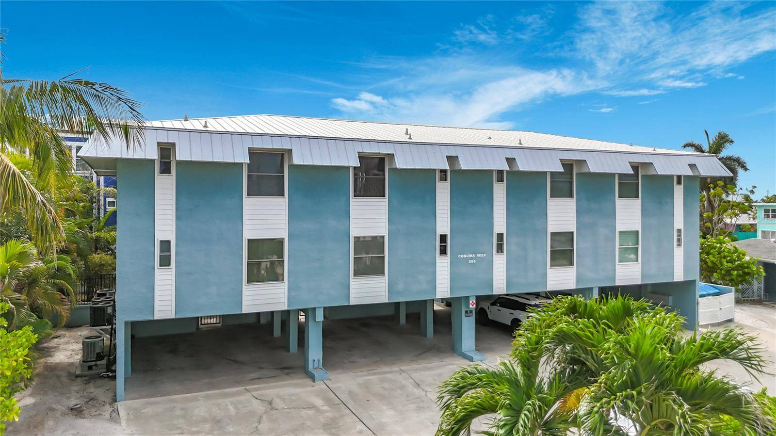 205 HIGHLAND AVE #3, Bradenton Beach, FL 34217