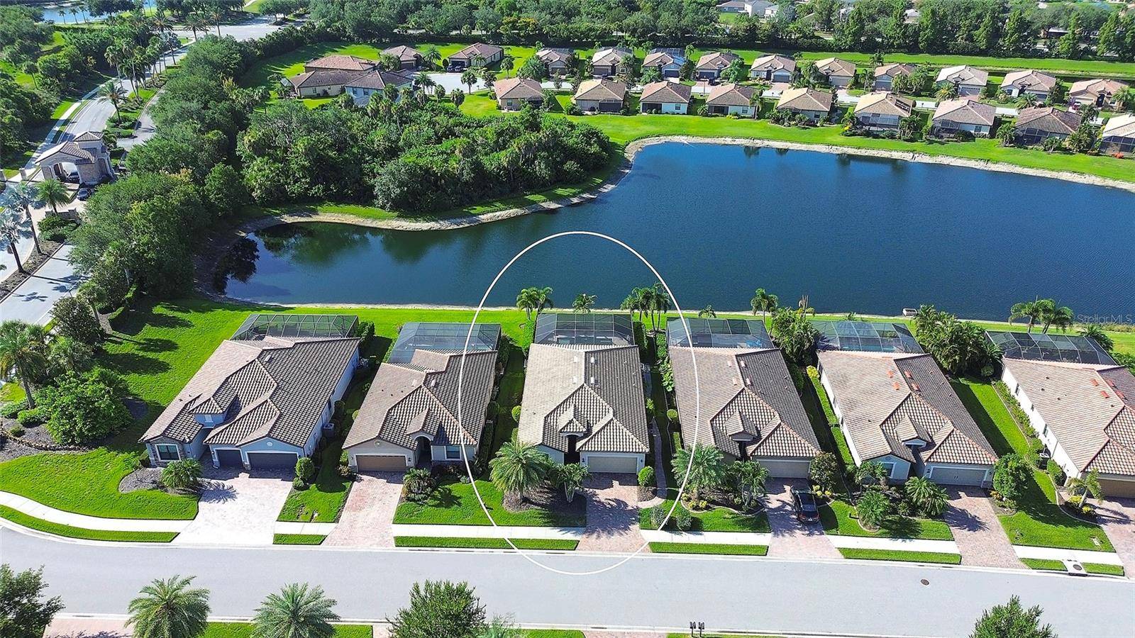 7130 QUIET CREEK DR, Bradenton, FL 34212
