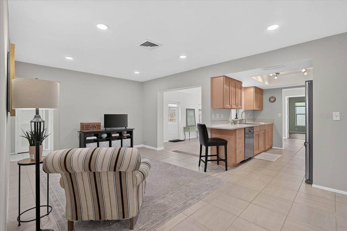 48 DADE AVE, Sarasota, FL 34232