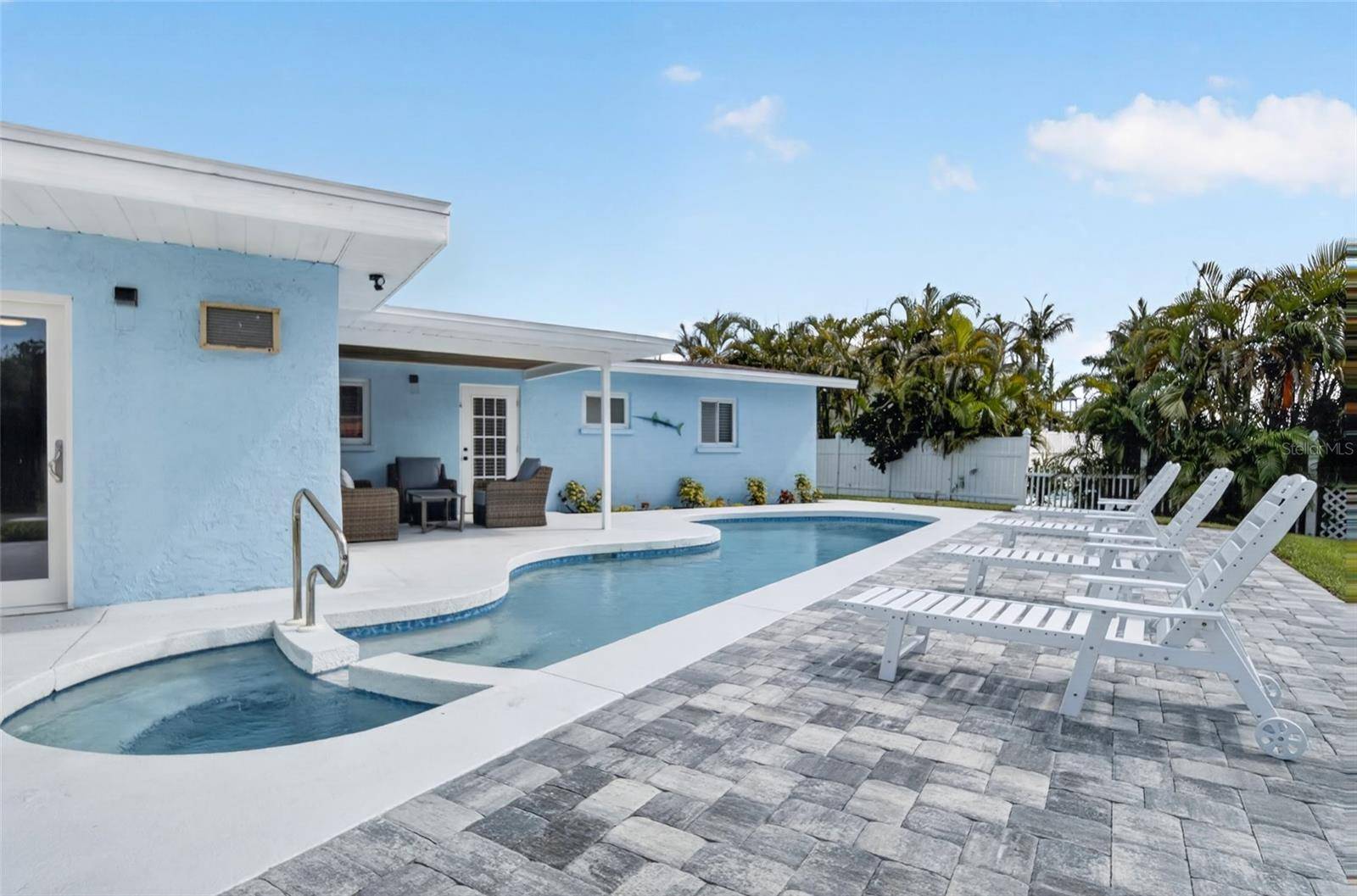 507 59TH ST, Bradenton Beach, FL 34217