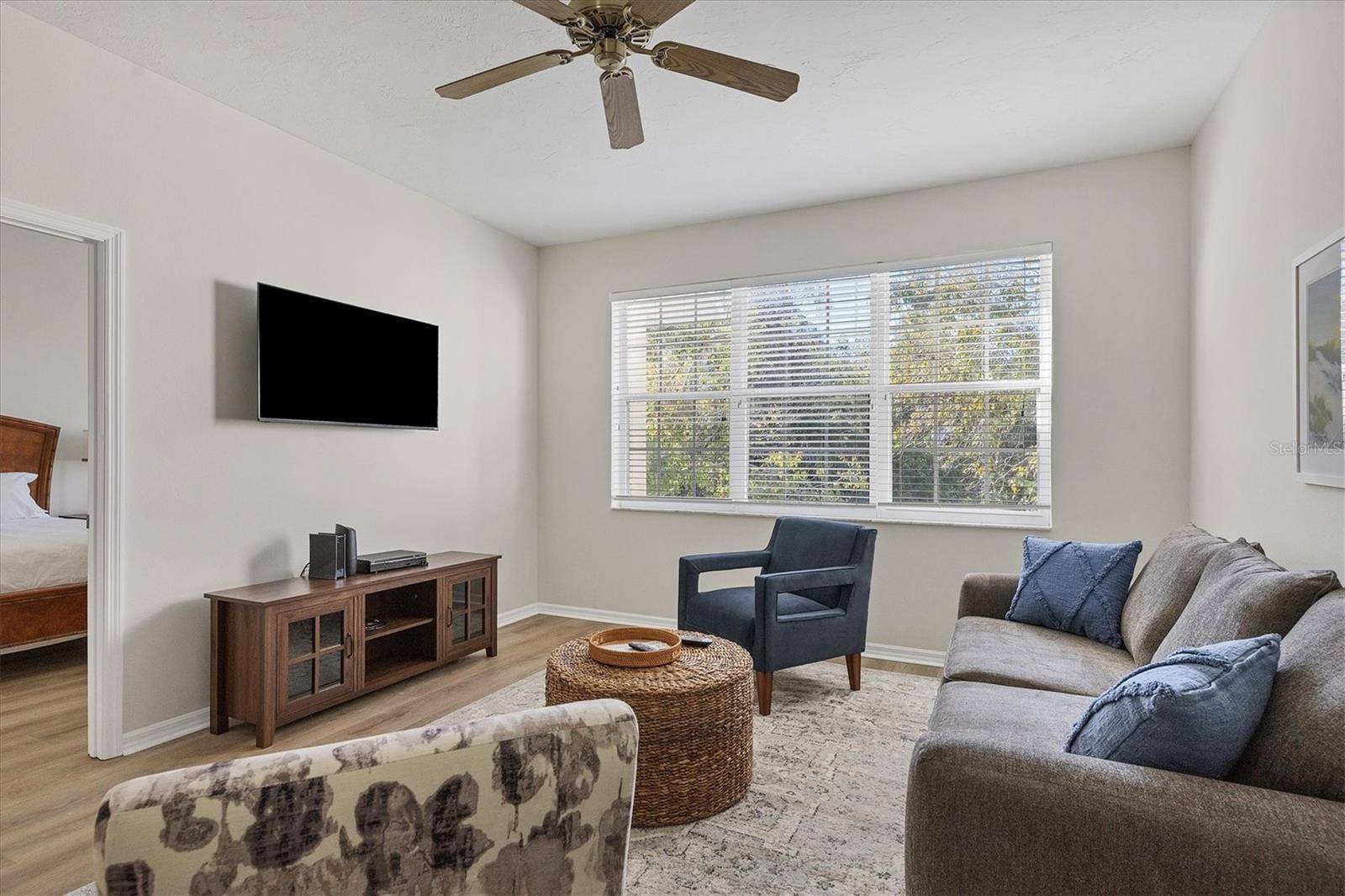 3506 54TH DR W #202, Bradenton, FL 34210