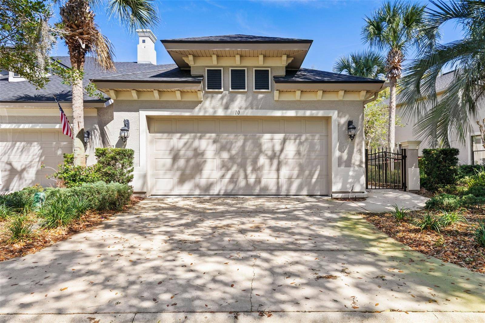 10 RIVER POINT DR, Palm Coast, FL 32137