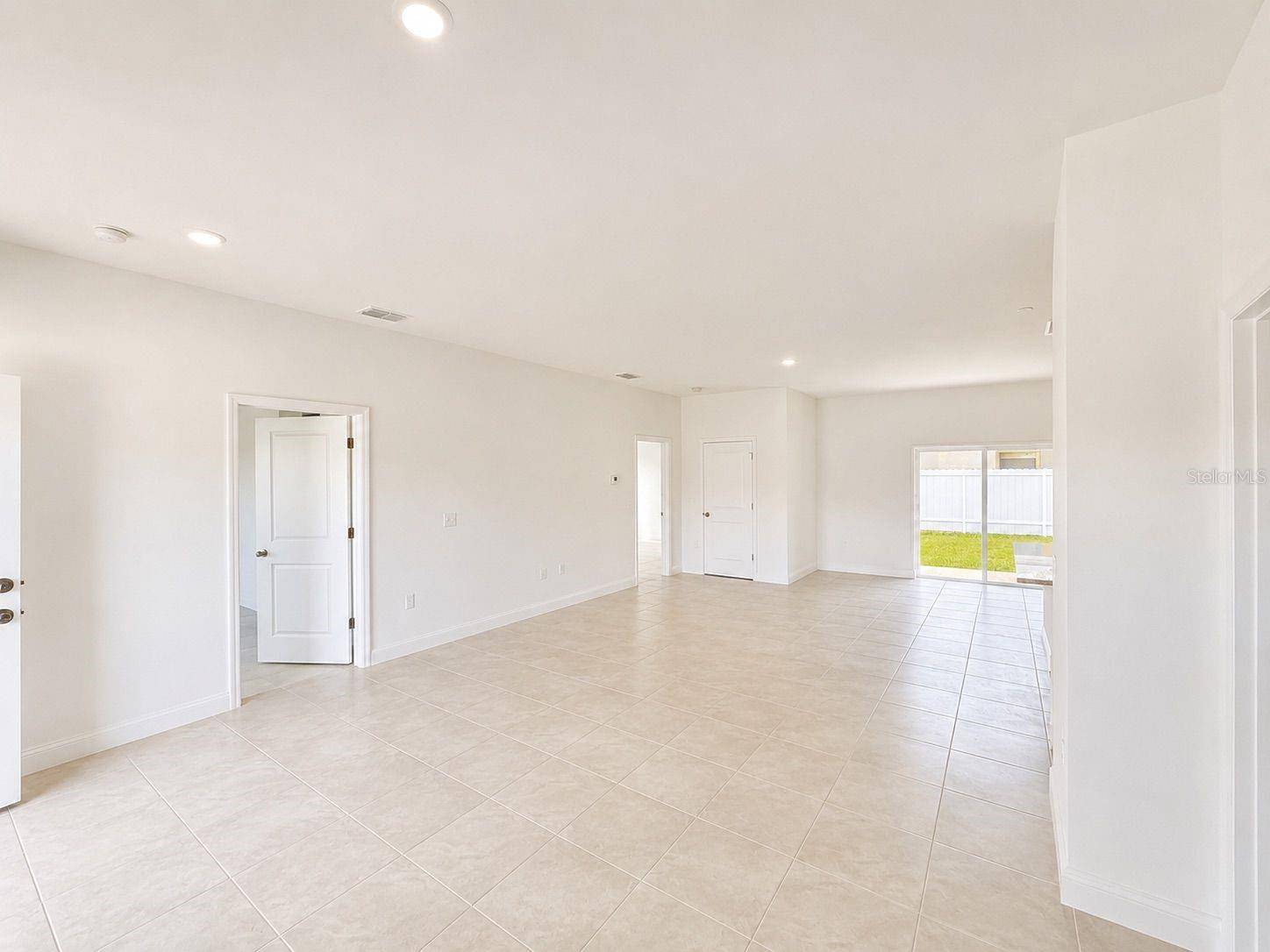 2701 W TRACY CT, Dunnellon, FL 34433