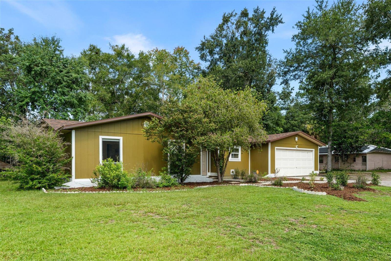 6704 NW 33RD TER, Gainesville, FL 32653
