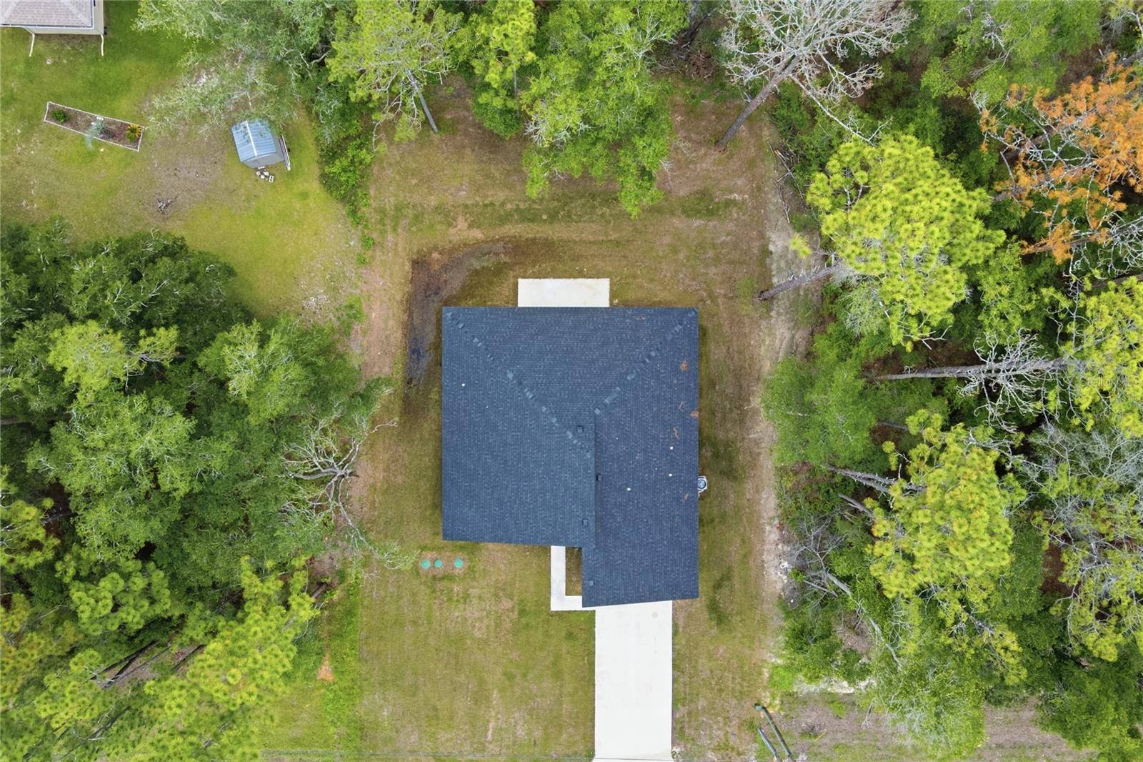 8809 N CIRCULAR WAY, Citrus Springs, FL 34434