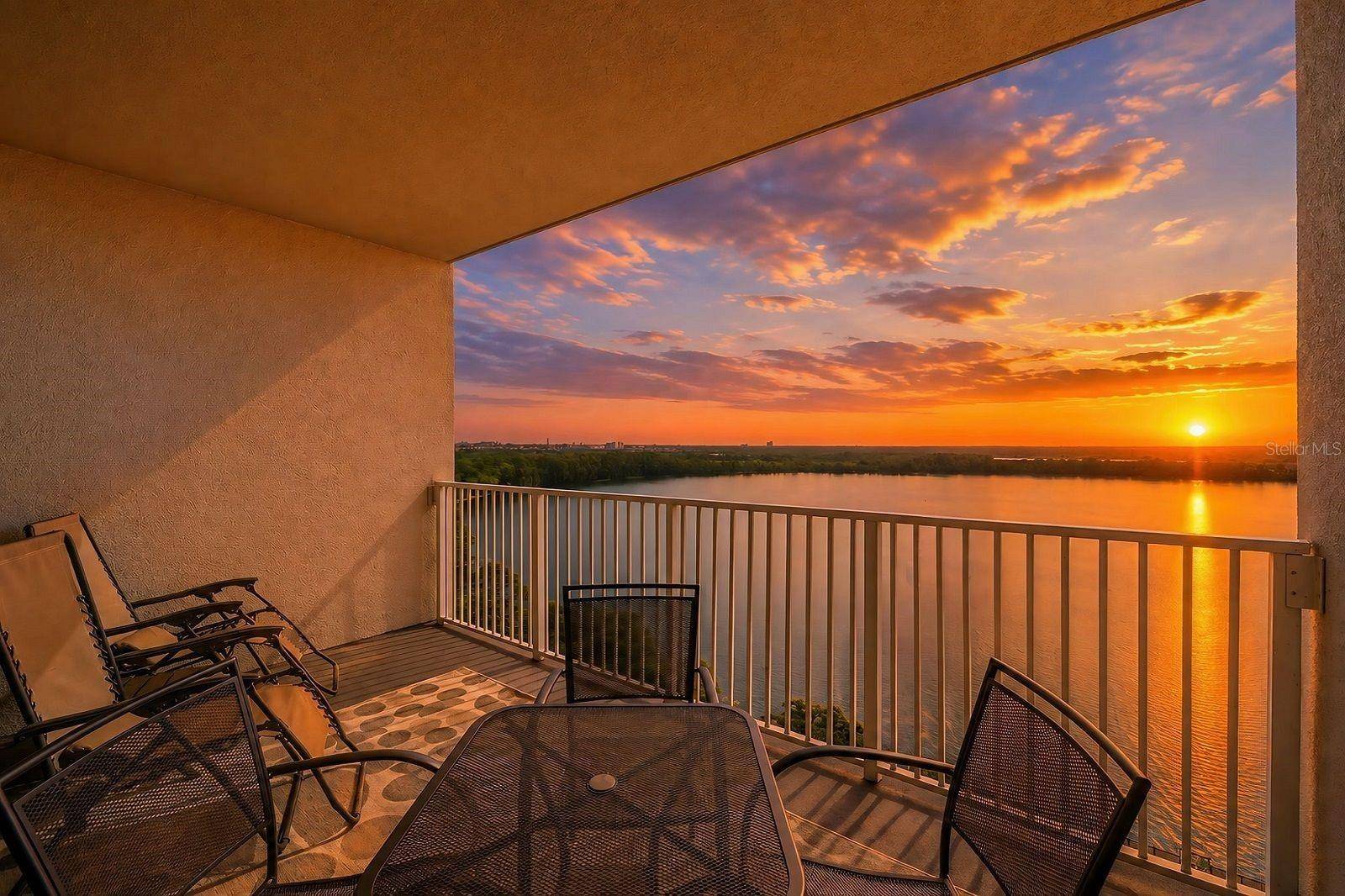 13415 BLUE HERON BEACH DR #1408, Orlando, FL 32821