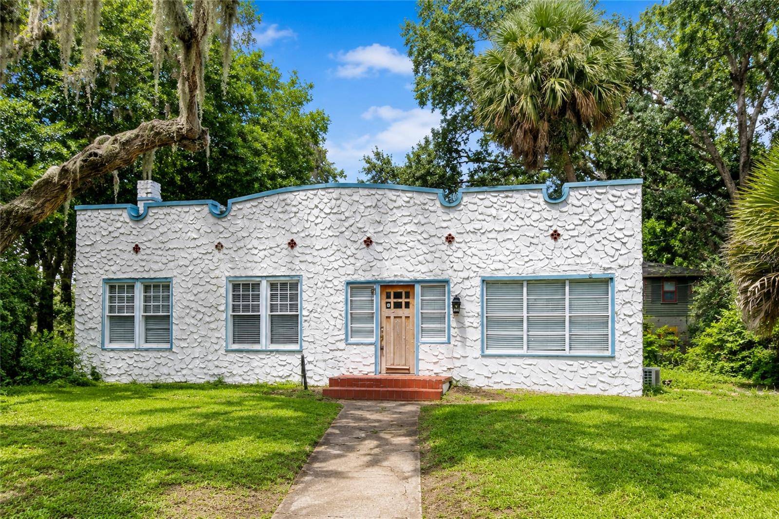 208 W 17TH ST, Sanford, FL 32771