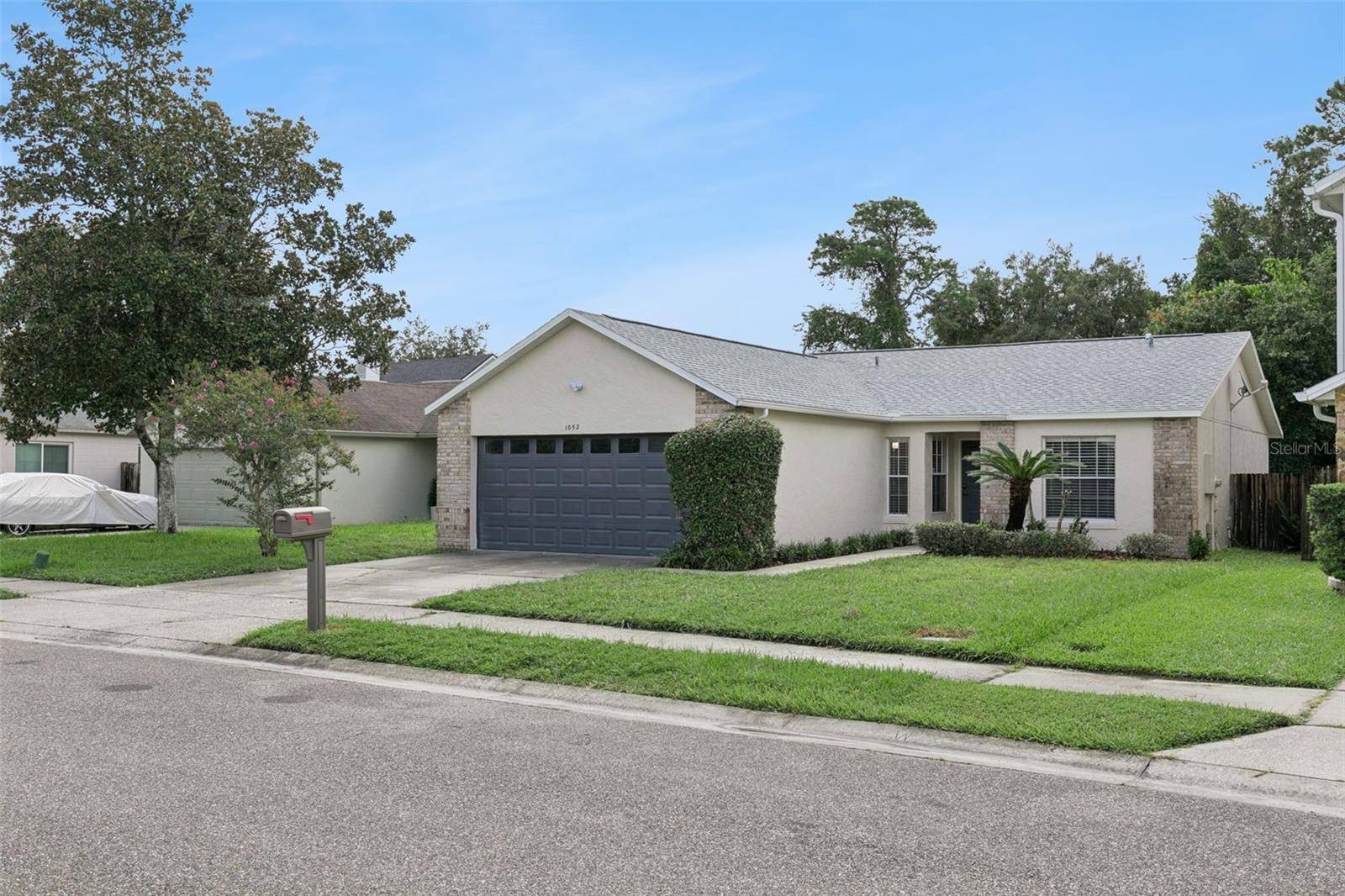 1052 BRIELLE AVE, Oviedo, FL 32765