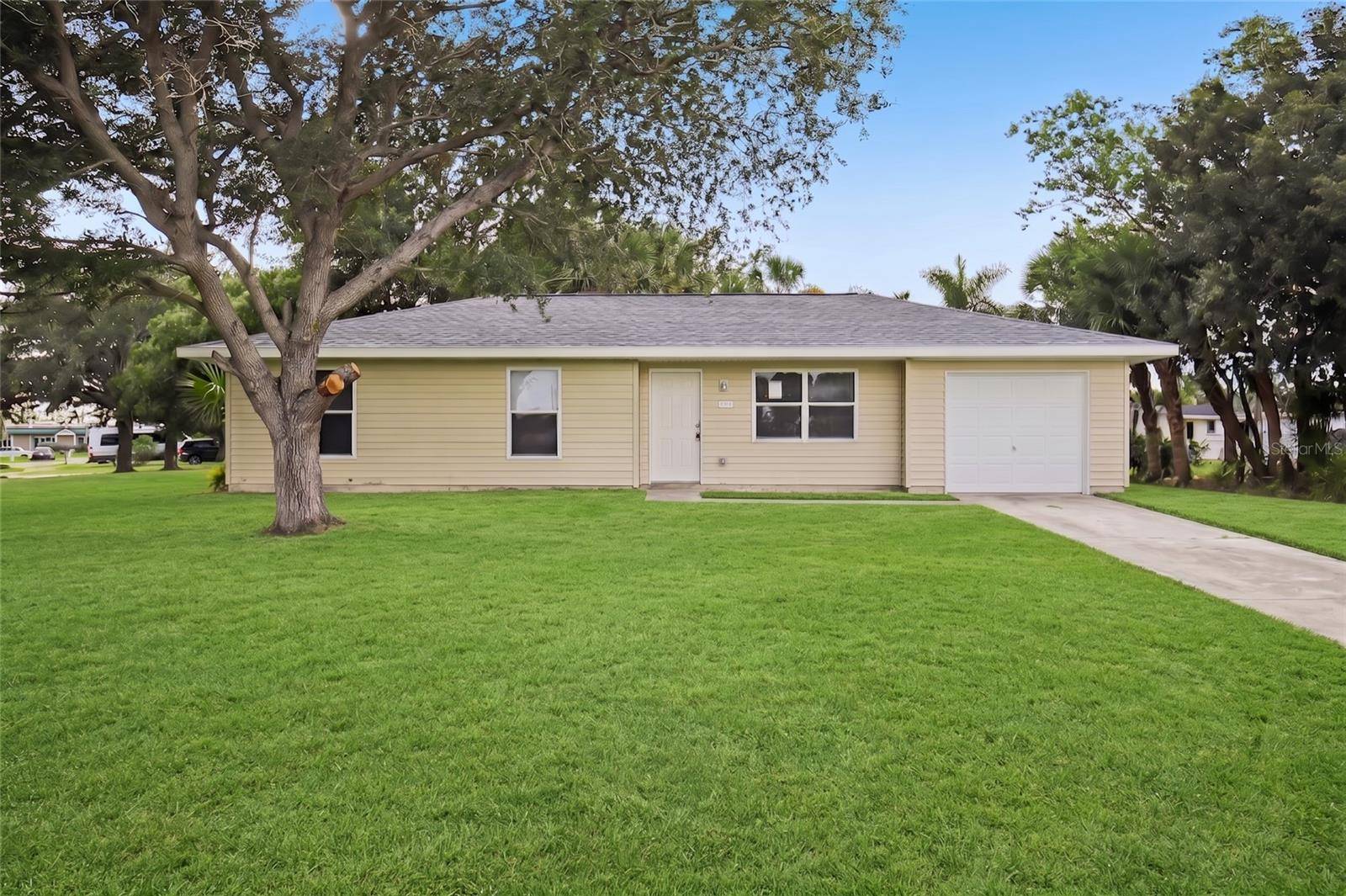 1975 NARRANJA ST, Punta Gorda, FL 33950