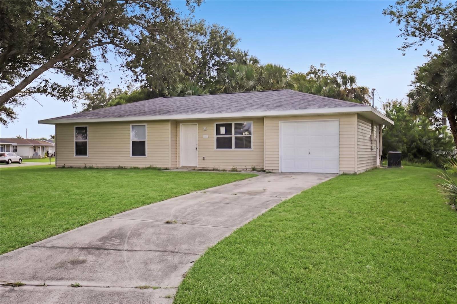 1975 NARRANJA ST, Punta Gorda, FL 33950