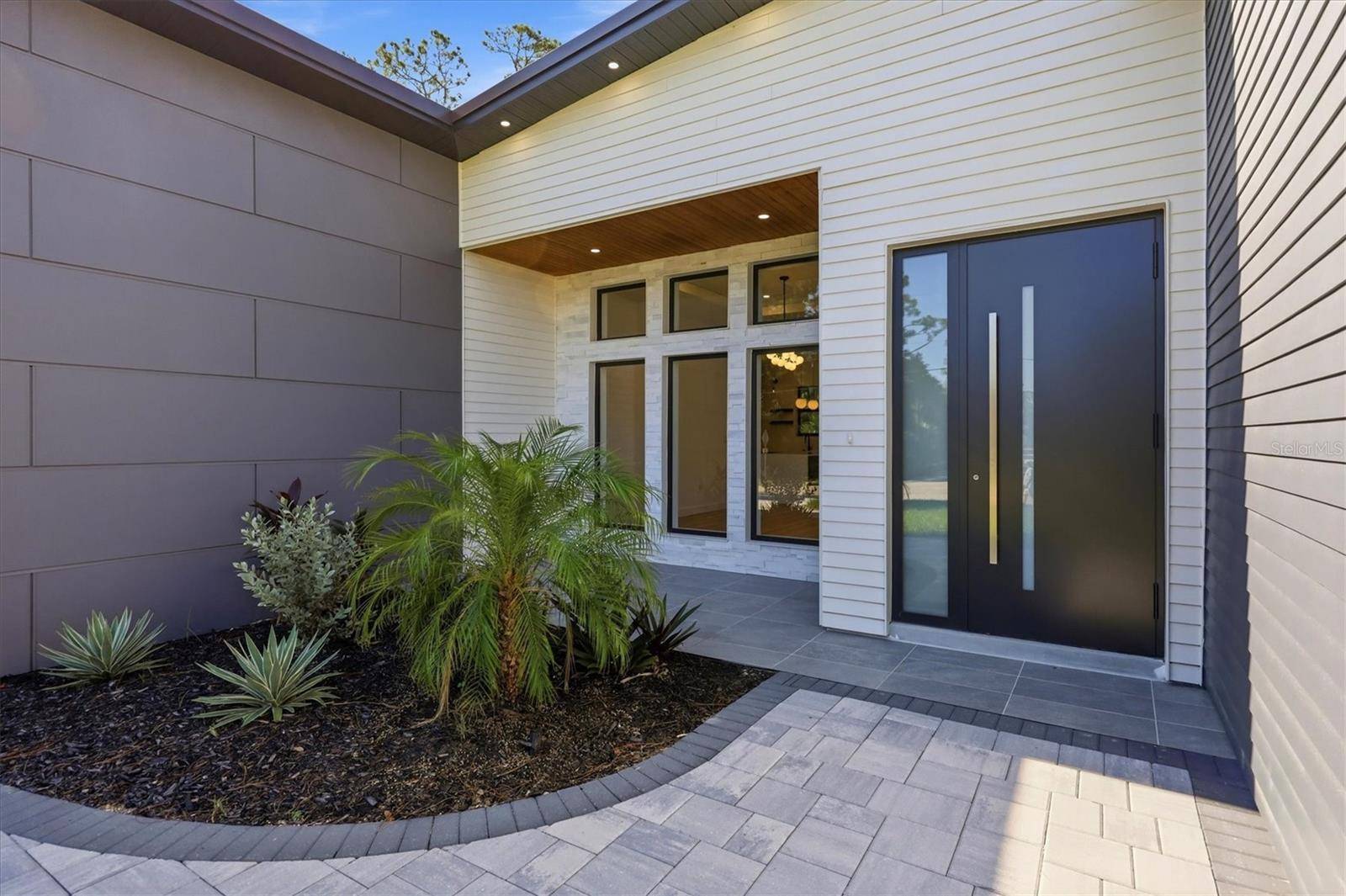 3199 MADAGASCAR AVE, North Port, FL 34286