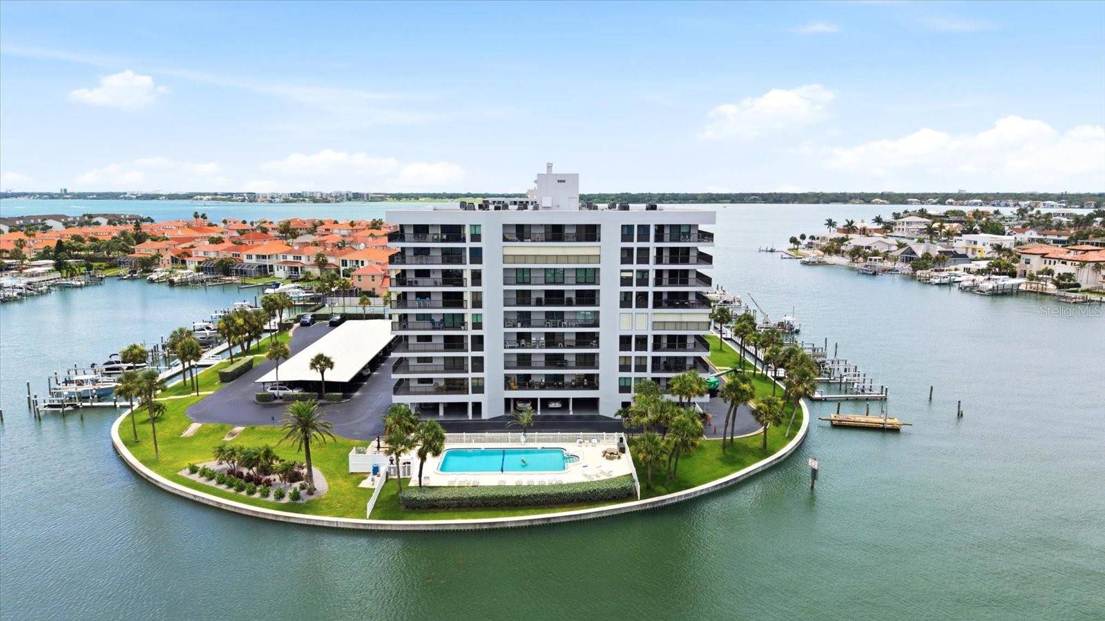 1651 SAND KEY ESTATES CT #31, Clearwater, FL 33767
