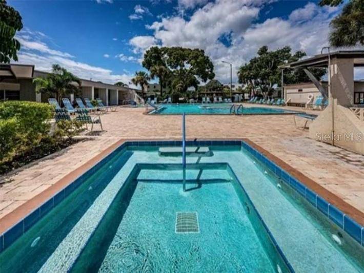 5660 80TH ST N #A-208, St Petersburg, FL 33709