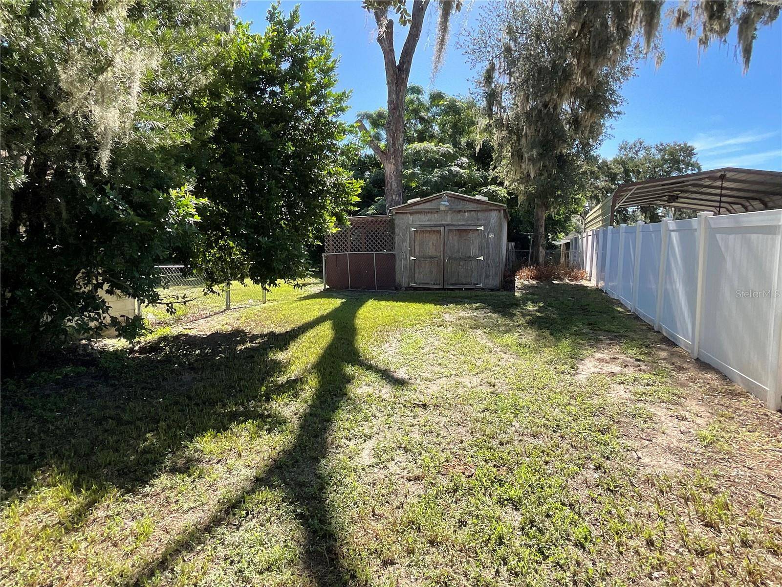 5032 FLAMINGO LN, Dade City, FL 33523