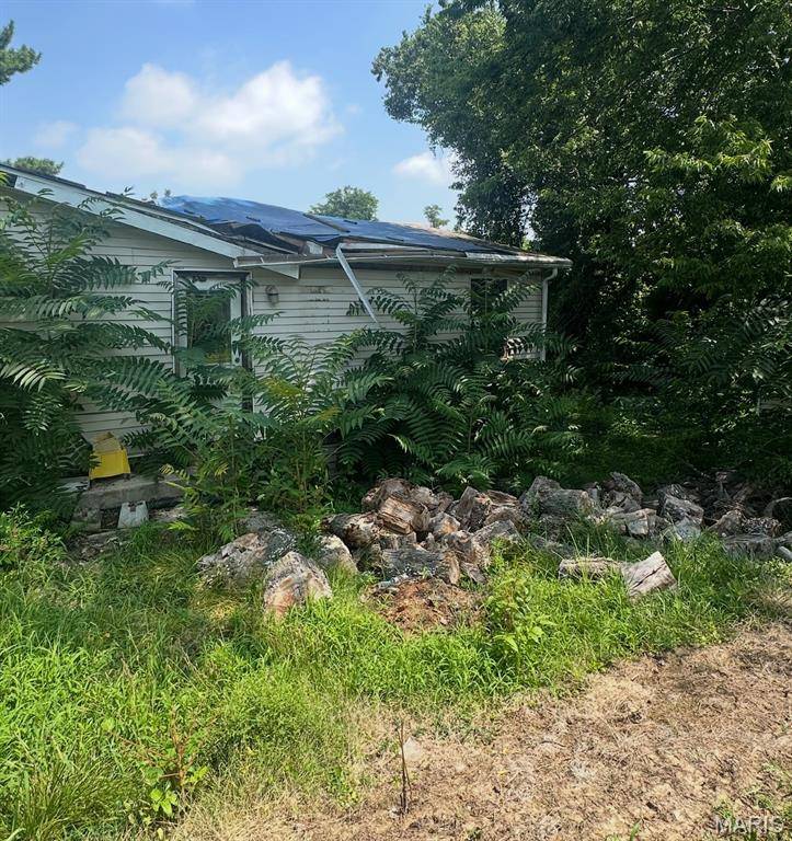 2200 Holland ST, Alton, IL 62002