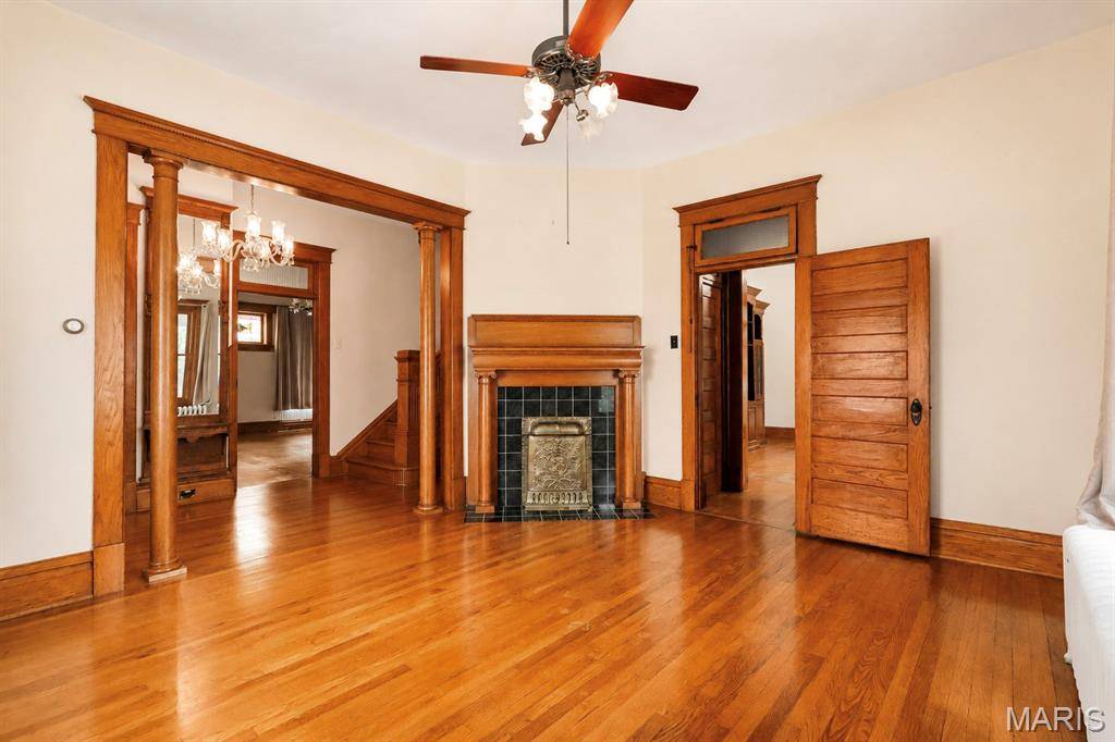 318 E Ste Marie ST, Perryville, MO 63775
