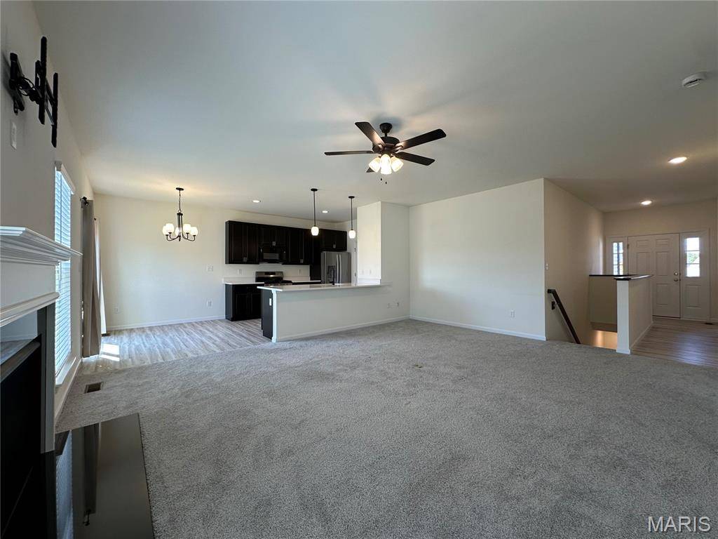 1040 Westhaven BLVD, Wentzville, MO 63385